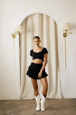 Blanco By Nature Lola Top><noscript><img width=